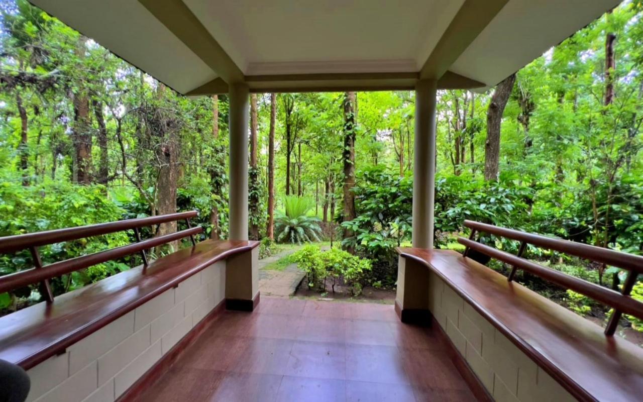 Adrak Mountain Mist Forest Resort Pulpally ภายนอก รูปภาพ